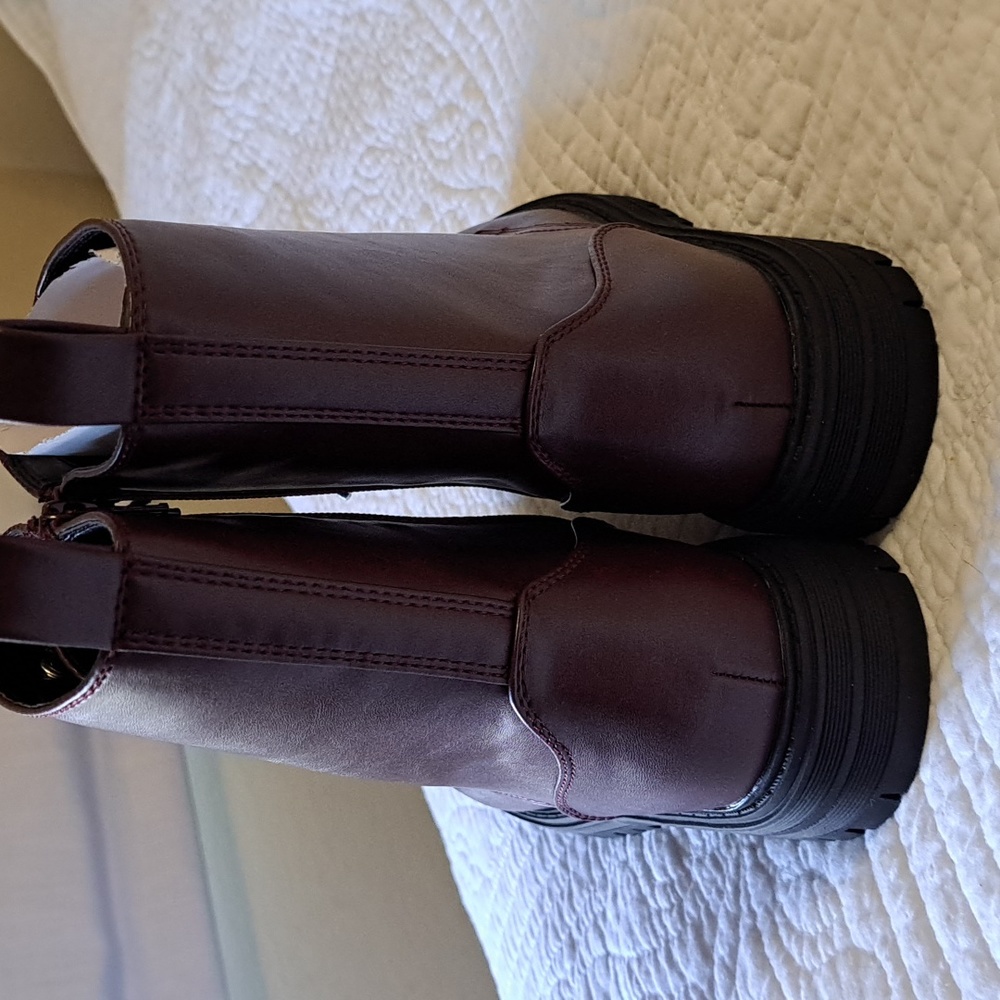 SO Brand New Combat Style Boots - Picture 4 of 7